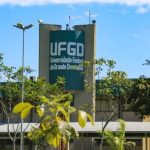 Concurso da UFGD oferece vagas para professor com salário de até R$ 13,3 mil