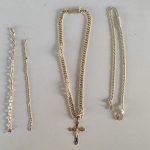 PRF prende mulher suspeita de furtar joias de residência em Paranaíba (MS)