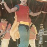 Em exumação dos Mamonas Assassinas, jaqueta de Dinho é encontrada ‘intacta’ no caixão