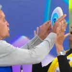 Galvão Bueno arruma confusão e leva torta na cara no Passa ou Repassa. Veja o vídeo