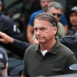PGR defende que Bolsonaro cumpra pena em prisão domiciliar