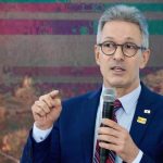 Zema é o segundo concorrente de Lula em outubro a virar alvo de Moraes