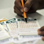 Mega-Sena acumula novamente e prêmio principal vai para R$ 65 milhões