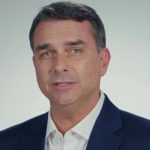 Flávio vai aos EUA tentar ‘salvar o Pix’ e barrar tarifaço