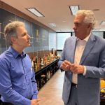 Caiado e Zema empatam com Lula no segundo turno