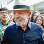 Lula admite a jovens: ‘Político honesto que vocês procuram não está dentro de mim’