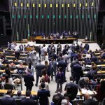 PT avalia liberar bancada na redução da maioridade