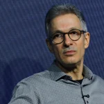 Novo avalia retirar candidatura de Zema após embate com Flávio Bolsonaro