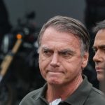 Moraes proíbe, por 30 dias, visitas a Bolsonaro