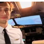 Piloto abre a porta e se atira de avião em pleno voo na Argentina