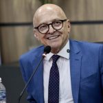 Com 69,6% de aprovação, Pivetta lidera pesquisa para ser reeleito no MT