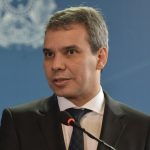 Operações da PF contra Lulinha e Jaques Wagner ‘queimam’ ministro da Justiça no governo