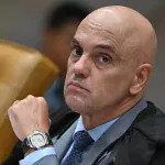 Sigilo de fonte vira munição da oposição contra Moraes