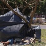 Dobra número de pessoas em sitação de rua no governo Lula: agora são quase 400 mil