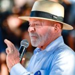 49% reprovam Lula e 44% avaliam seu governo como péssimo ou ruim