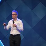 Zema confirma apoio a adversário do PT no segundo turno
