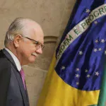 Fachin reúne ministros diante de temor de crise do STF contaminar o TSE