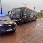 PRF prende passageiro suspeito de atear fogo em ônibus no município de Água Clara (MS)
