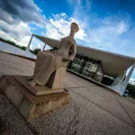 STF quer pressa sobre apuração do Master para evitar impeachment de ministros